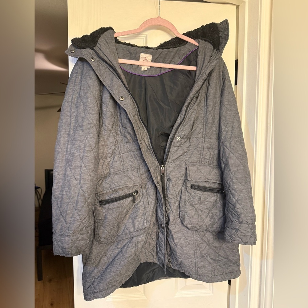 Women's Quilted Hooded Puffer Coat - Gray M